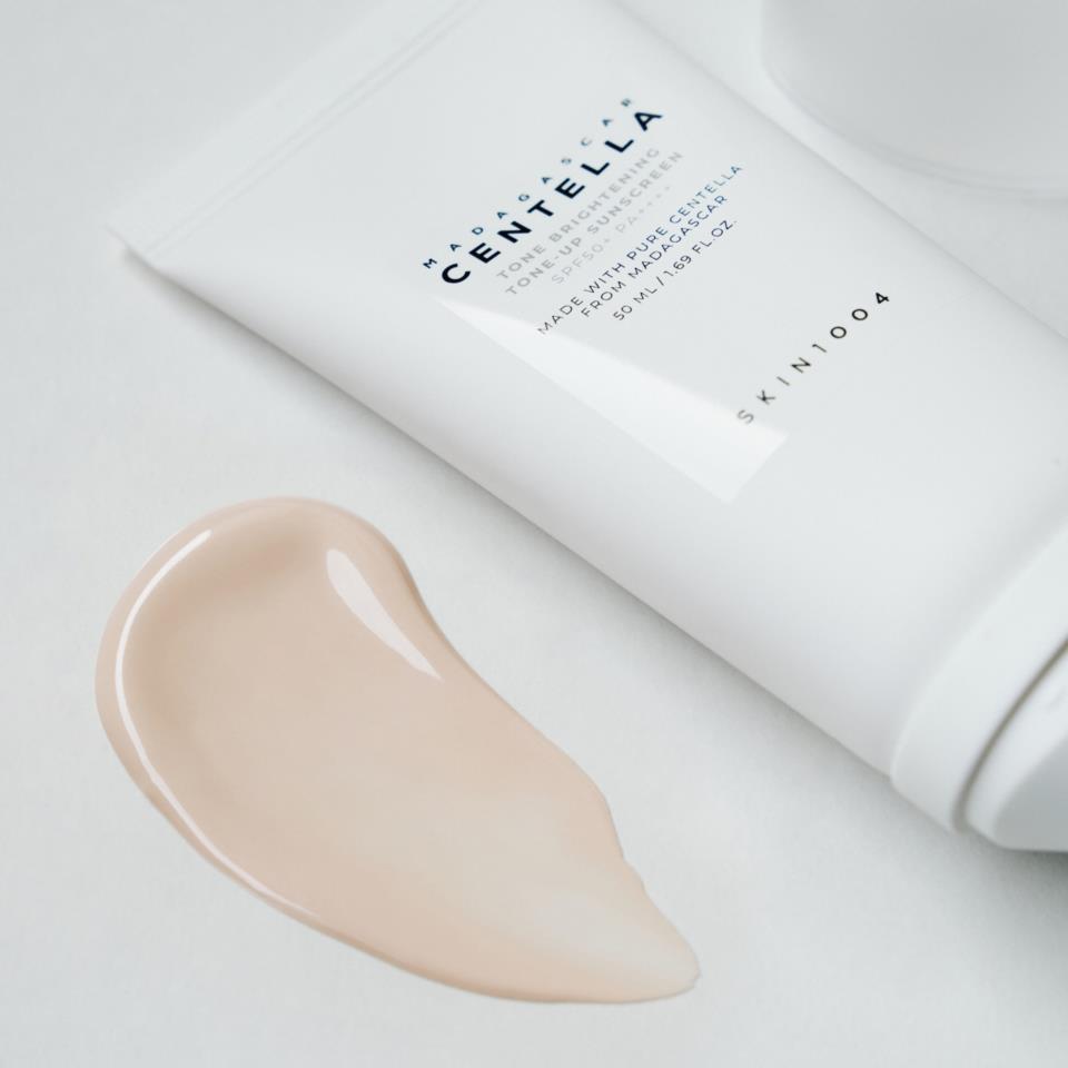 SKIN1004 Madagascar Centella Tone Brightening Tone-Up Sunscreen 50 ml - K-Beauty Boutique
